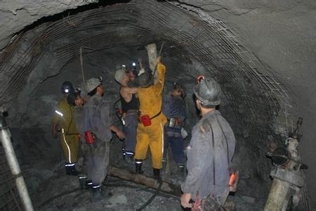 沐川工程爆破中的危险因素分析以及应对工程爆破危险的措施